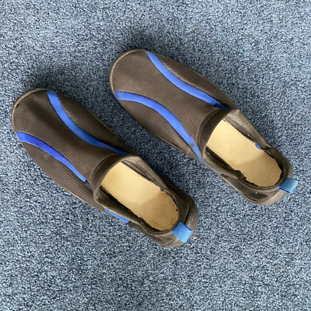 Sperry Top Sider Black and Blue Slip-on Water Shoes - No Size (approx Men's 9)